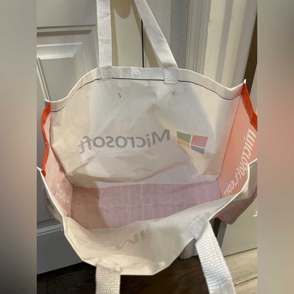 Official Microsoft Store Reusable Shopper Bag - Picture 6 of 6